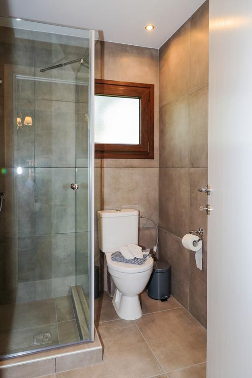 וורוורו Kissos Apartments מראה חיצוני תמונה
