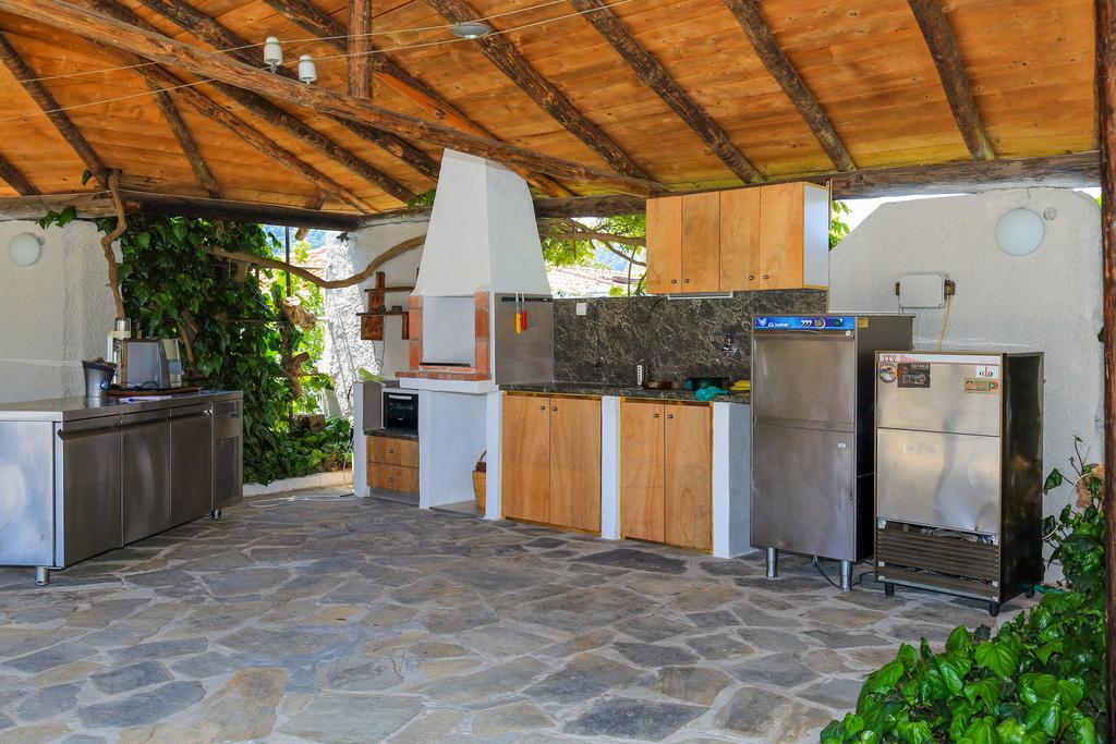 וורוורו Kissos Apartments מראה חיצוני תמונה