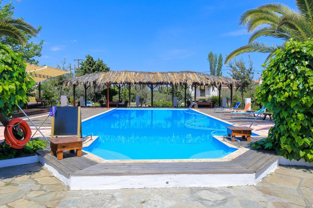 וורוורו Kissos Apartments מראה חיצוני תמונה